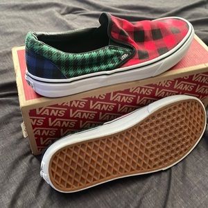 Red, Green and blue flannel checkered mesh van shoes. Gum bottoms, size 10.